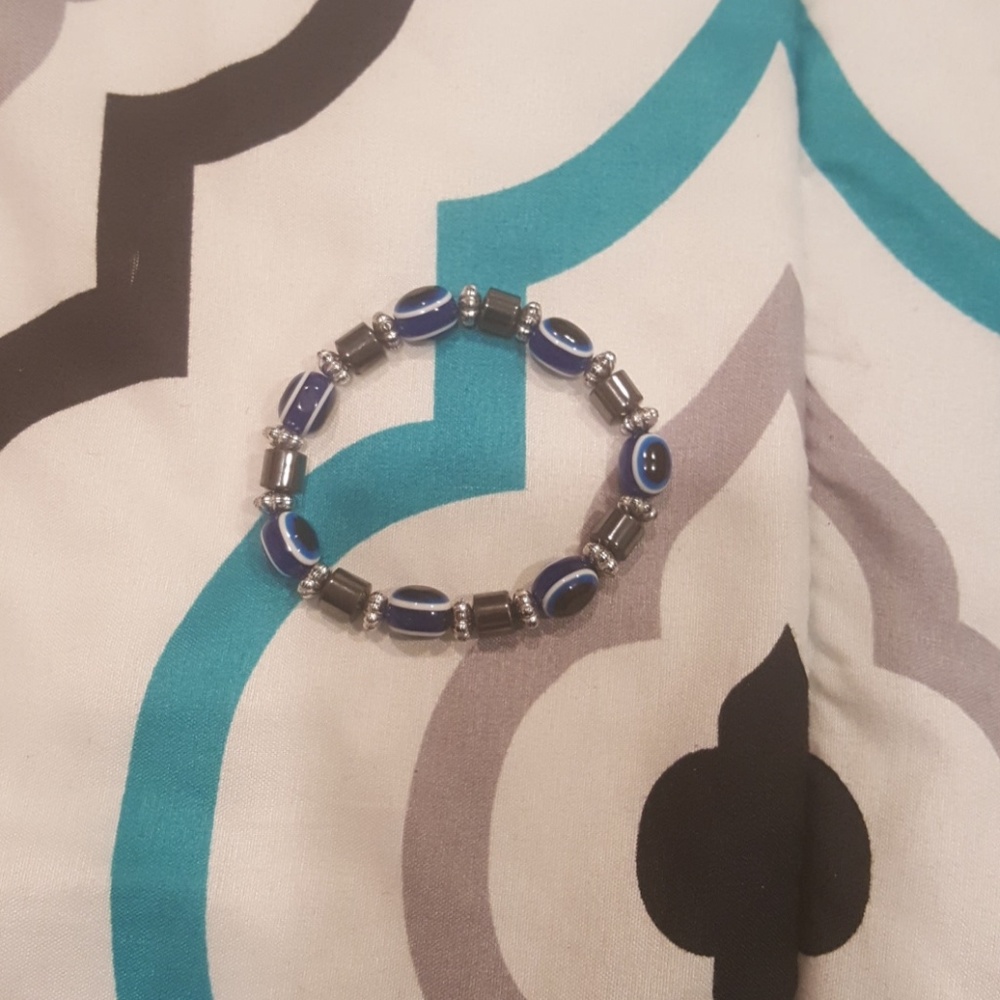 Beaded bracelet